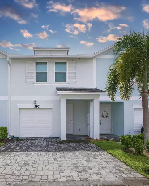 392 SE Sea Hunt Way, Stuart, FL 34994