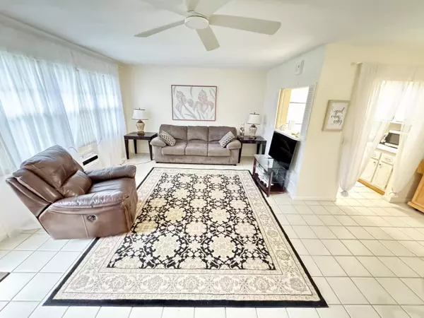 187 Tilford J, Deerfield Beach, FL 33442