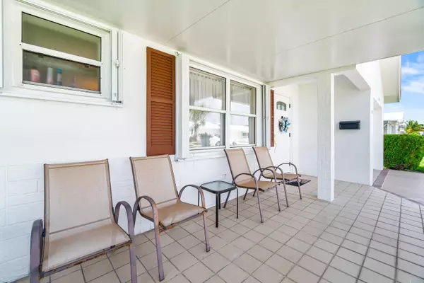 Boynton Beach, FL 33426,2384 SW 13th WAY