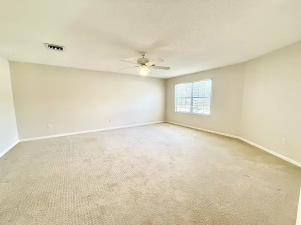 Boca Raton, FL 33496,9593 Tavernier DR