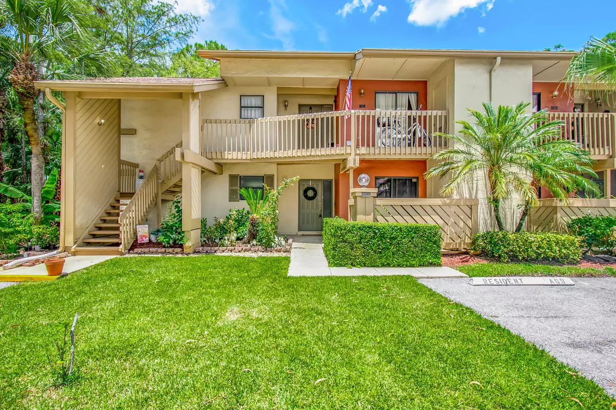 Wellington, FL 33414,13075 Albright CT 30