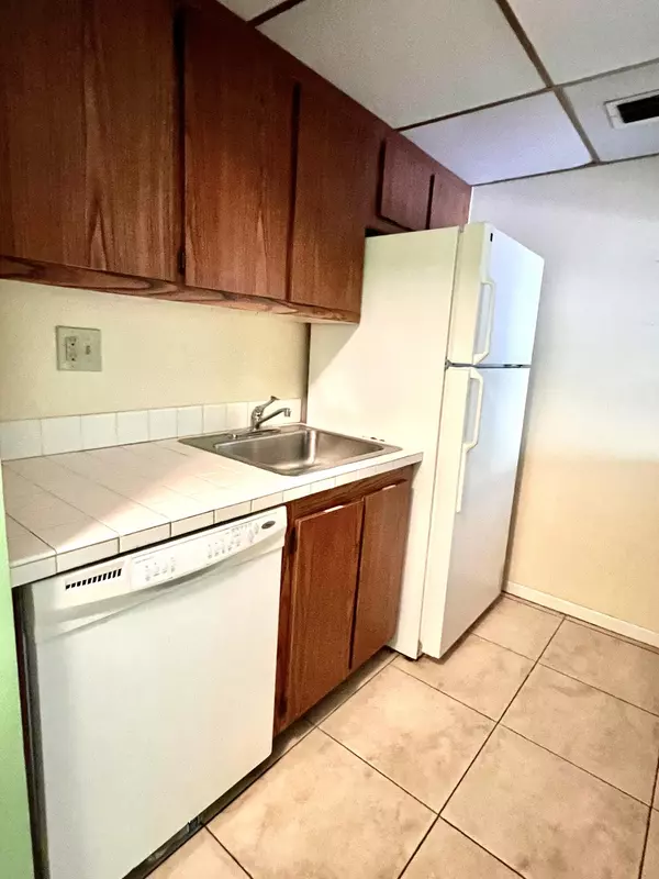 2000 N Congress AVE 206, West Palm Beach, FL 33401