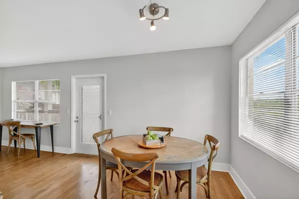 Boca Raton, FL 33434,280 Preston G G