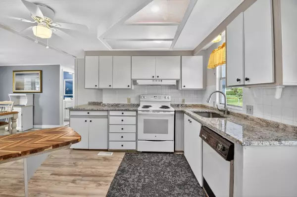 Boynton Beach, FL 33436,16010 Fontein Bay