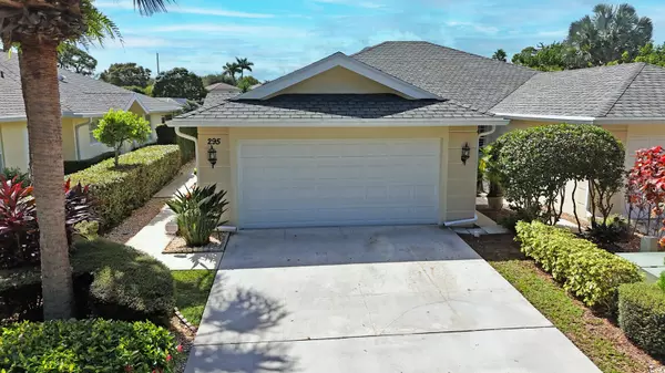 295 Brier CIR, Jupiter, FL 33458
