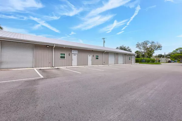 Fort Pierce, FL 34982,3801 Oleander AVE 3801