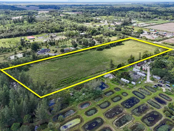 Loxahatchee Groves, FL 33470,2374 A RD