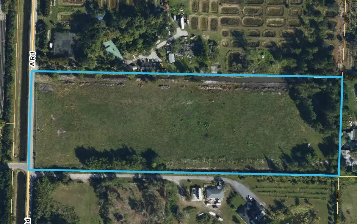 Loxahatchee Groves, FL 33470,2374 A RD