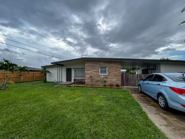 Port Saint Lucie, FL 34952,768 Cypress ST