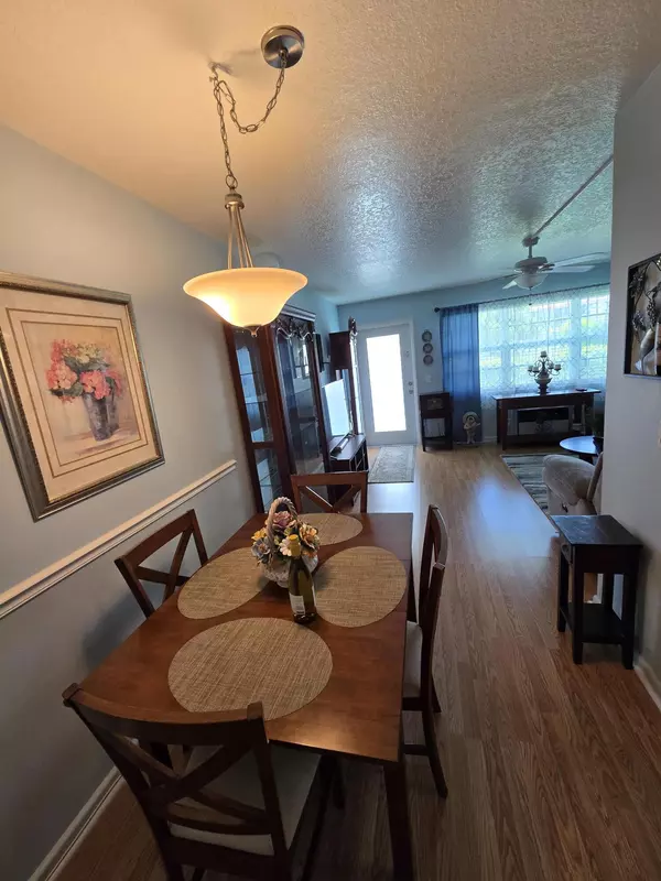Deerfield Beach, FL 33442,294 Farnham M 294