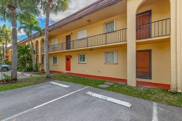 Boca Raton, FL 33486,848 SW 9th Street CIR 105