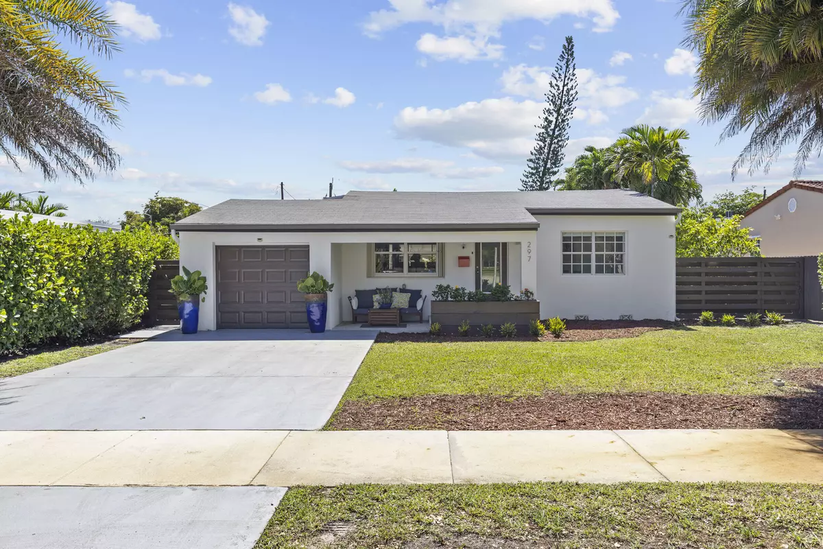 Miami Springs, FL 33166,297 Minola DR