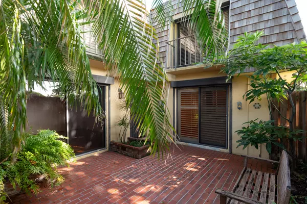 Palm Springs, FL 33461,336 Lake Arbor DR