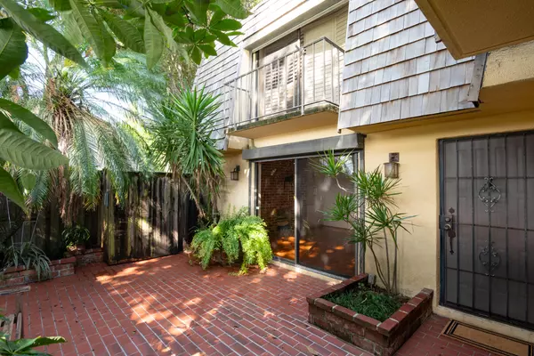 Palm Springs, FL 33461,336 Lake Arbor DR