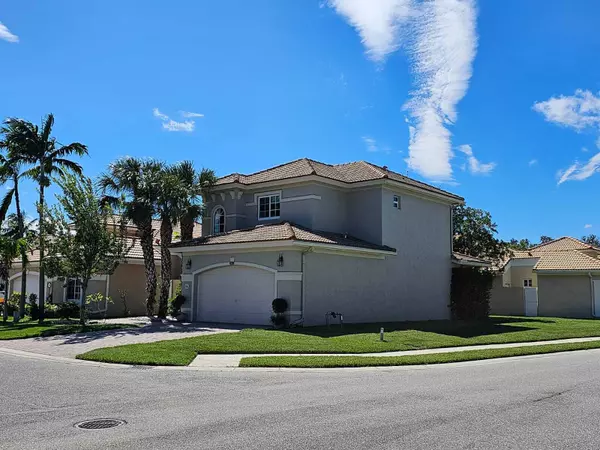2345 Spanish, West Palm Beach, FL 33411