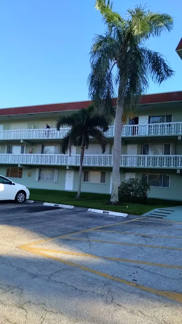 Palm Springs, FL 33461,3300 Springdale BLVD 208