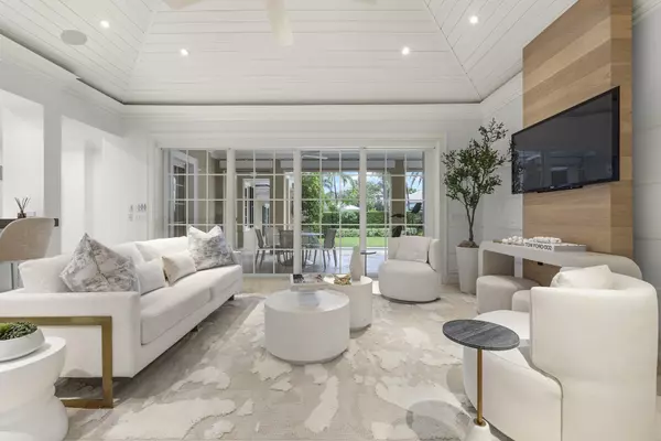 Ocean Ridge, FL 33435,8 Osprey DR