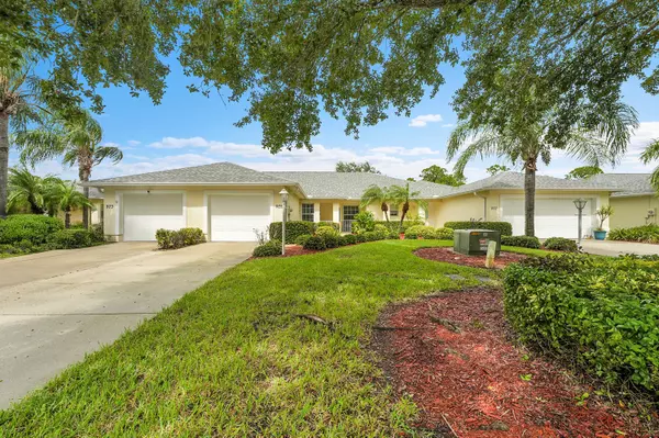 Sebastian, FL 32958,975 S Easy ST