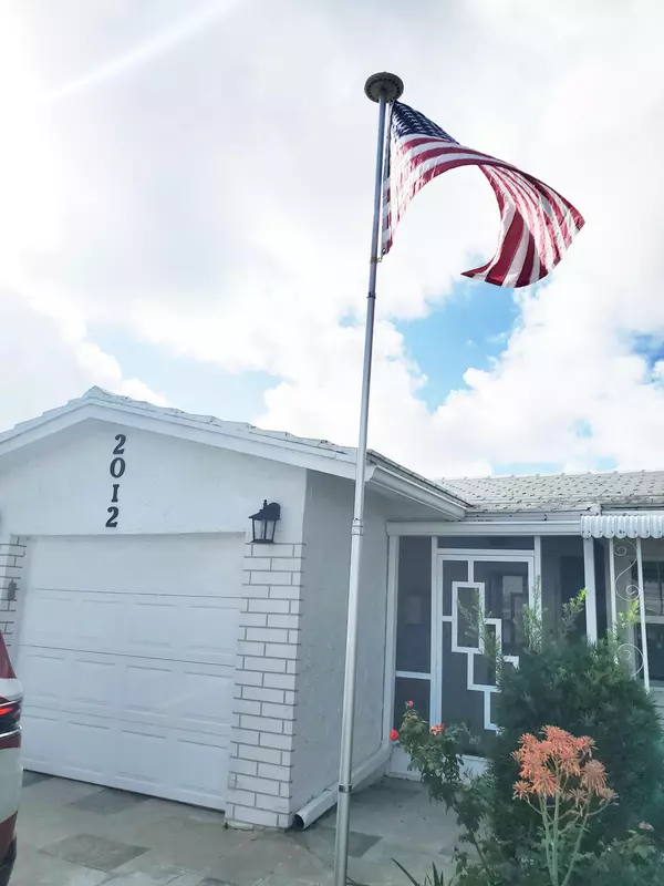 2012 SW 17th AVE, Boynton Beach, FL 33426