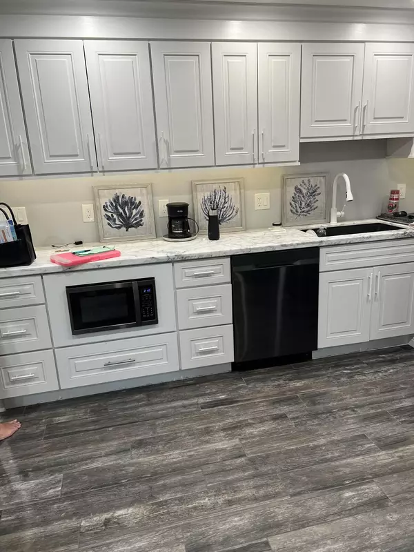 Boca Raton, FL 33434,387 Mansfield J