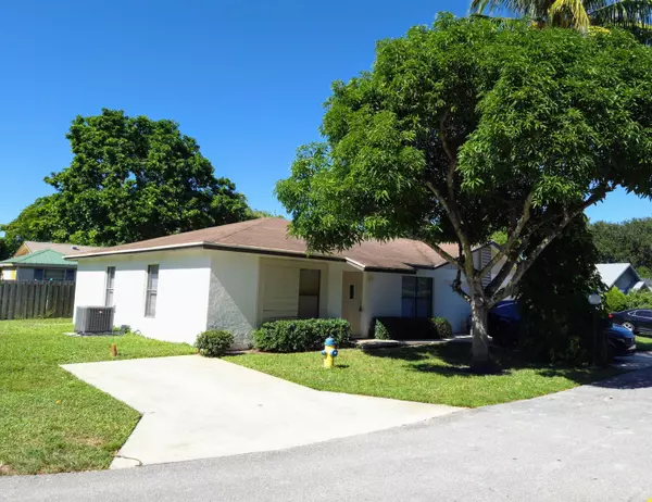 Delray Beach, FL 33445,14587 Wood Pine DR