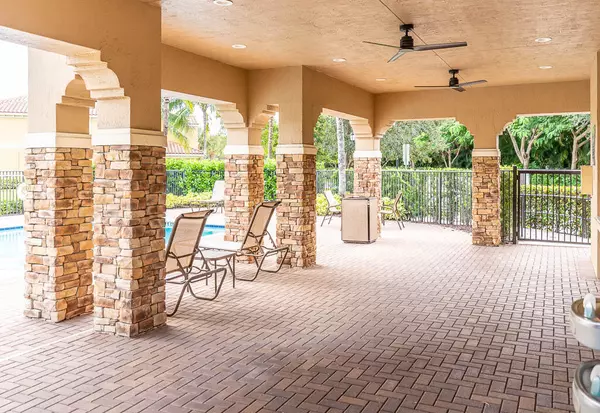 Wellington, FL 33449,10283 Wellington Parc DR