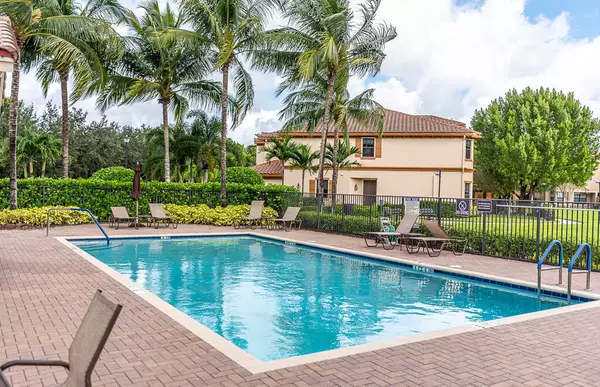 Wellington, FL 33449,10283 Wellington Parc DR