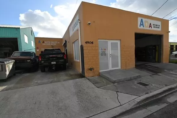 West Palm Beach, FL 33405,4906 Georgia AVE