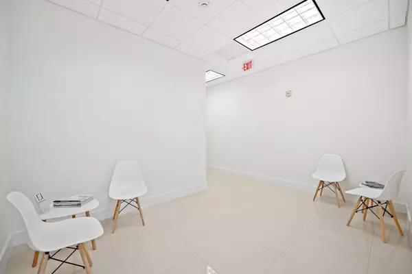 Miami, FL 33130,175 SW 7th ST 1600