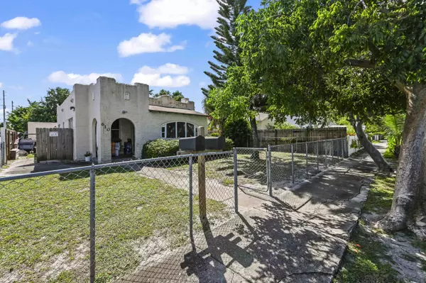 West Palm Beach, FL 33407,610 32nd ST