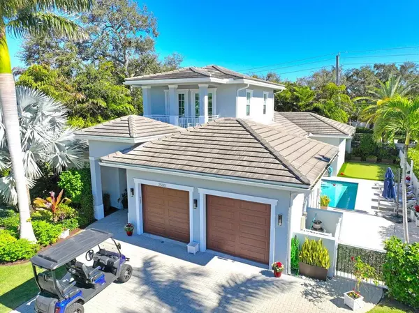 2500 Estates DR, North Palm Beach, FL 33410