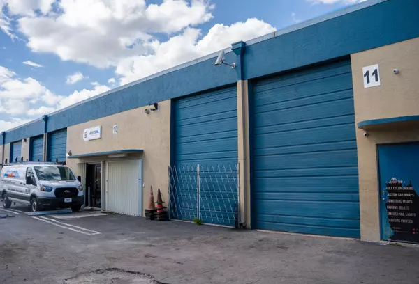 7001 Norton AVE, West Palm Beach, FL 33405