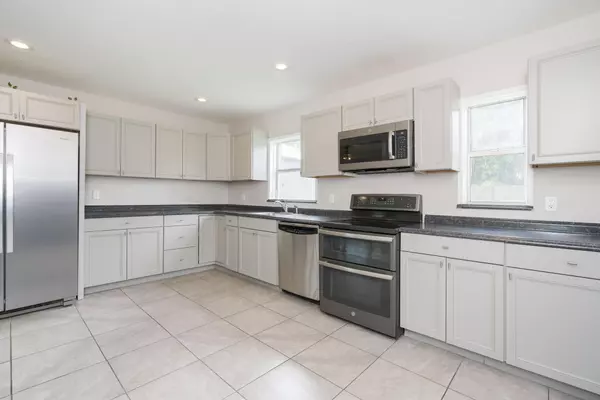 Fort Pierce, FL 34947,2011 N 51st CT