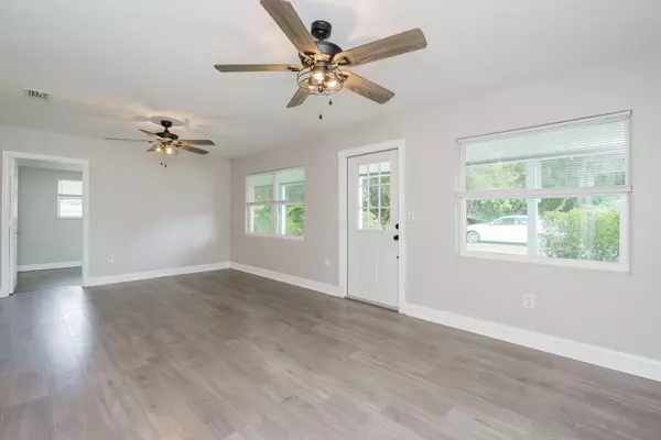 Fort Pierce, FL 34947,2011 N 51st CT