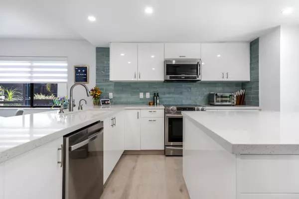 Delray Beach, FL 33446,15980 Loch Katrine TRL 8104