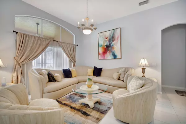 Lake Worth, FL 33463,6506 La Gorce LN