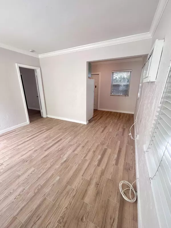 Lake Worth Beach, FL 33460,18 S K ST 2