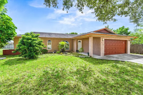 Port Saint Lucie, FL 34983,474 SW Exmore AVE