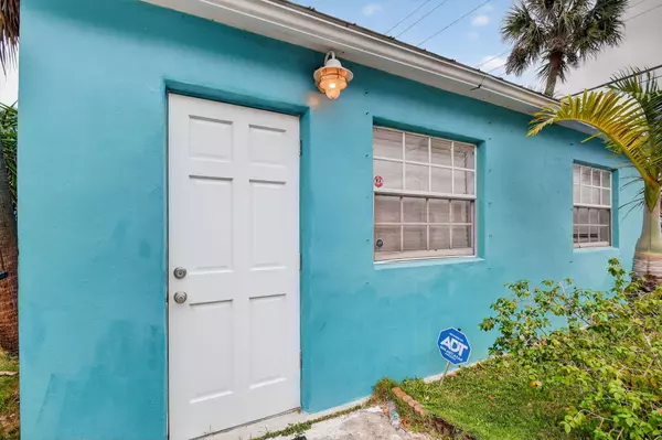 Lake Worth Beach, FL 33460,1330 S N ST Cottage
