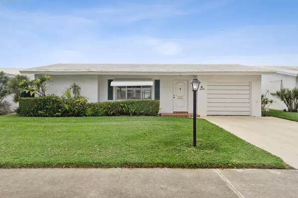 703 SW 18th ST, Boynton Beach, FL 33426