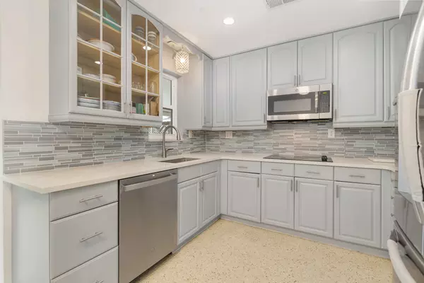 Lake Worth Beach, FL 33460,1720 N L ST