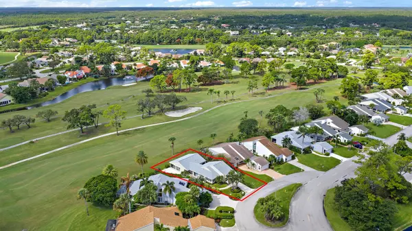 6642 S Pine CT, Palm Beach Gardens, FL 33418