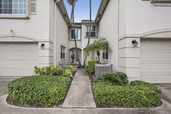 10129 N Military TRL, Palm Beach Gardens, FL 33410