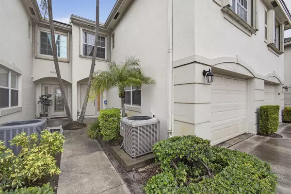 Palm Beach Gardens, FL 33410,10129 N Military TRL