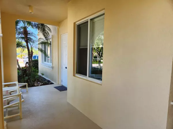 Fort Pierce, FL 34949,37 E Harbour Isle DR 101