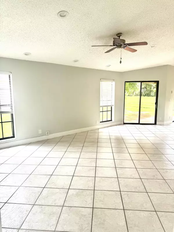 Wellington, FL 33414,1732 Shoreside CIR