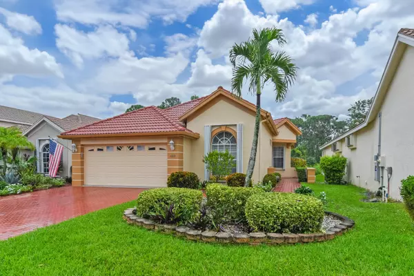 653 SW Munjack CV, Port Saint Lucie, FL 34986