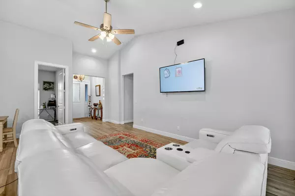 Port Saint Lucie, FL 34953,1438 SW Calmar AVE