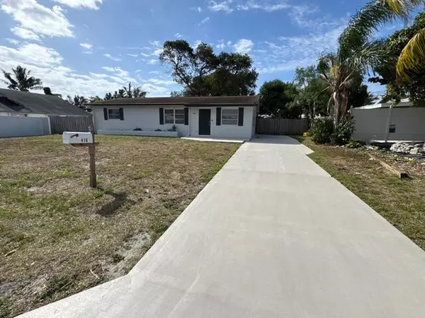 Boynton Beach, FL 33435,416 SW 7th CT