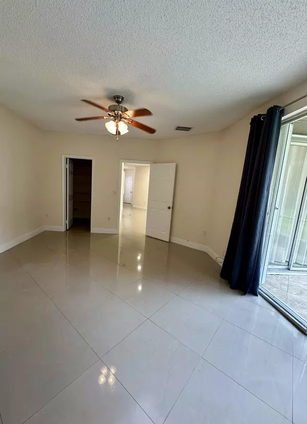 Boca Raton, FL 33428